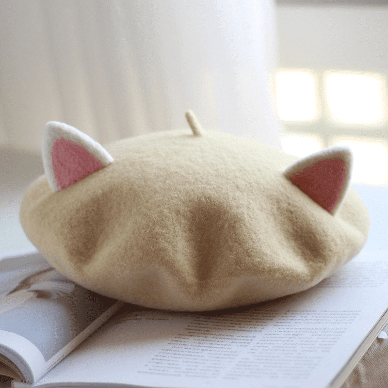 beige cat beret